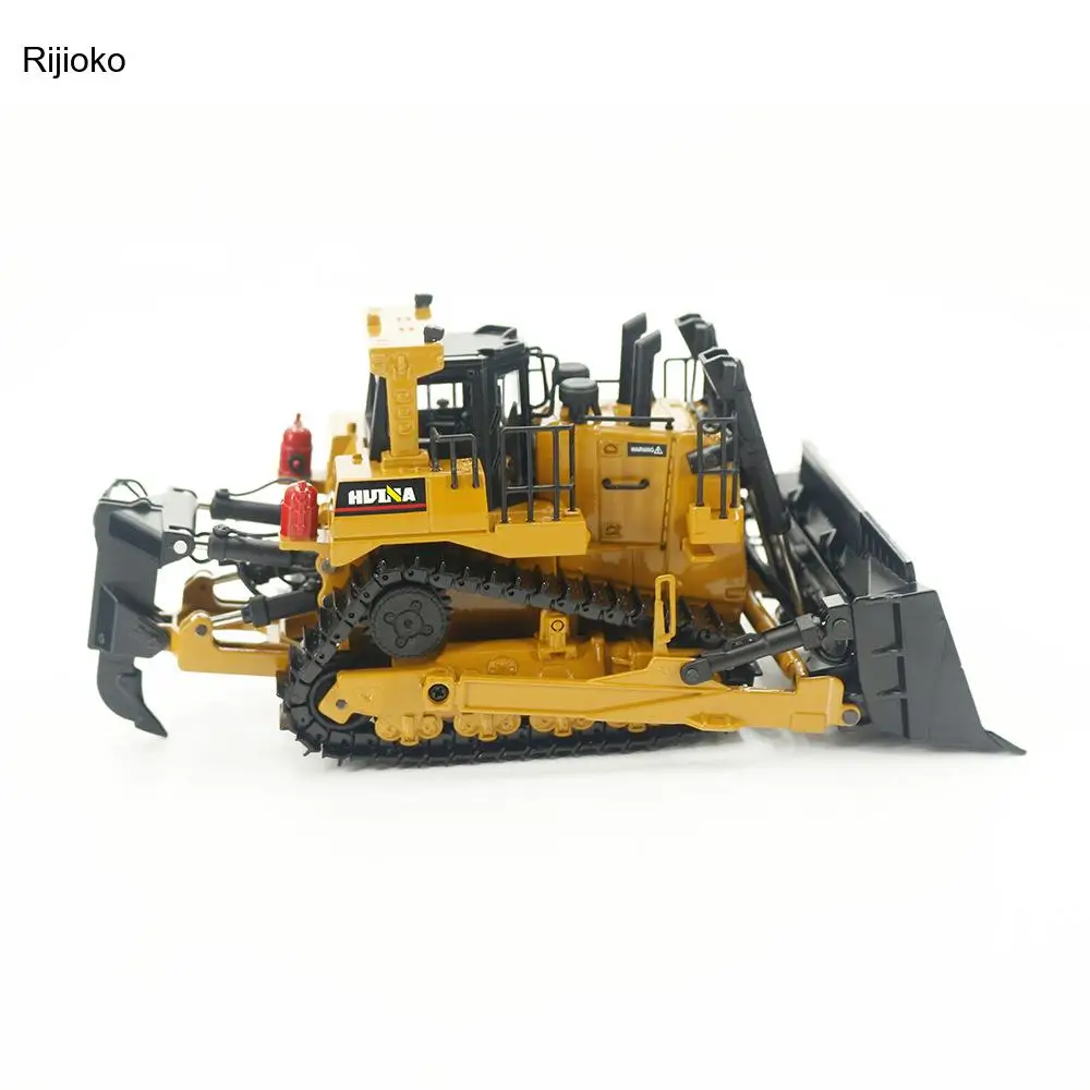 

Play Vehicles & Models