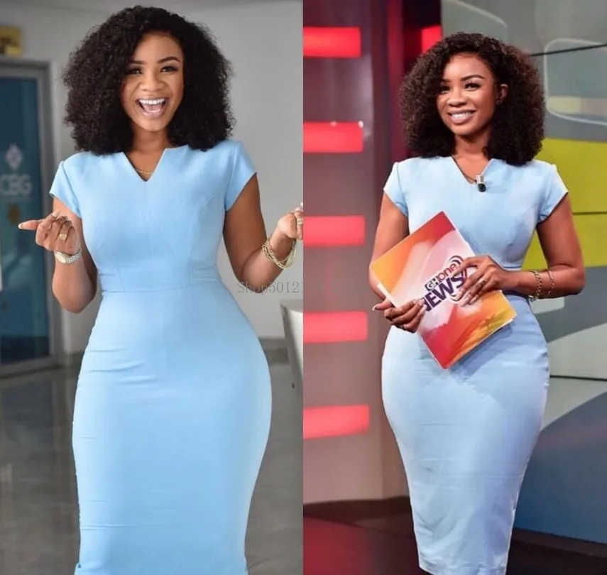 Платье Карандаш однотонное до колена с V образным вырезом и коротким