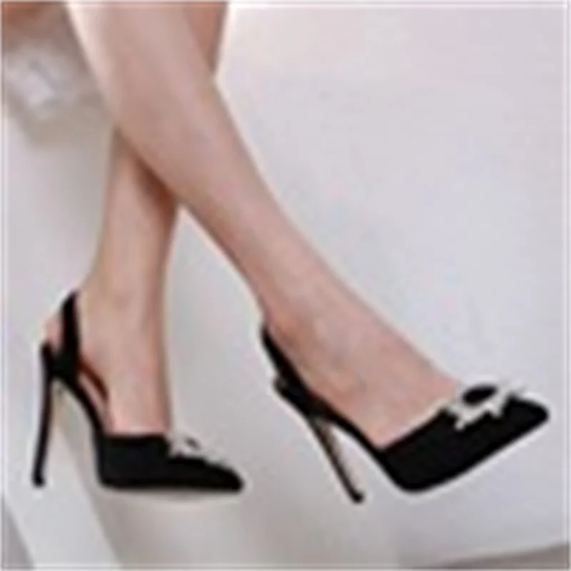 

Women's Shoes