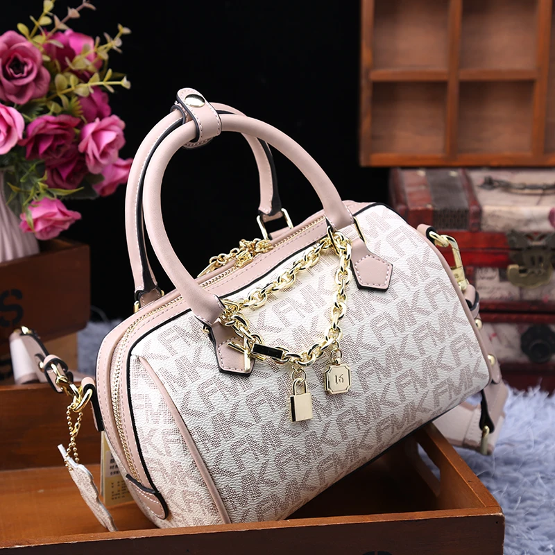 

100% Genuine Leather 2021 New Fashion Boston Handbag Letter Printing Shoulder Satchels Pillow Bag Tote Bags for Women Sac Luxe