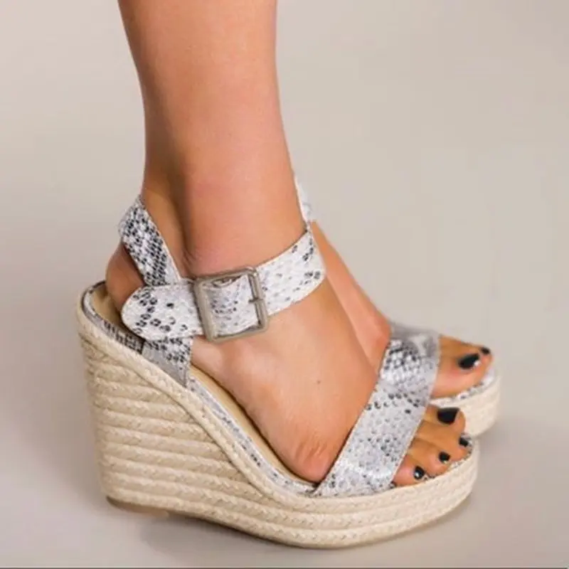 Женские летние босоножки пикантная обувь из искусственной кожи женские