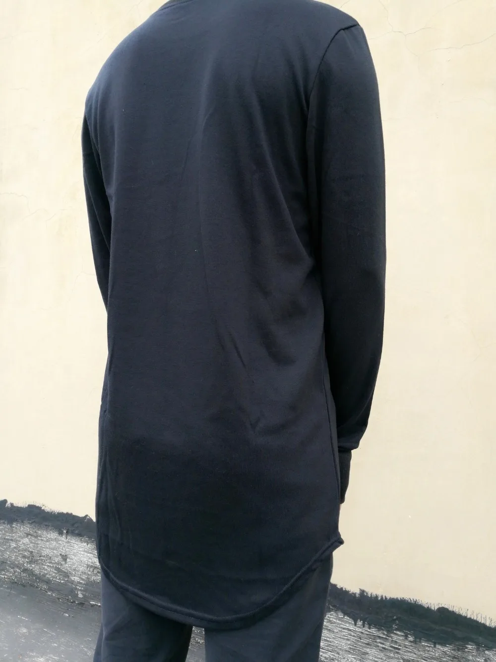 Новое поступление мужские однотонные футболки с вырезом для большого пальца