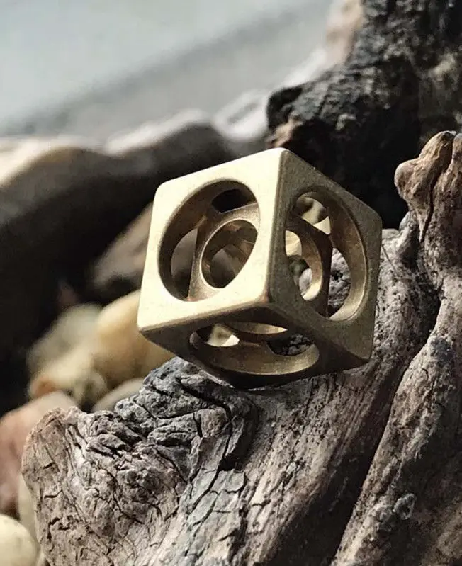 Antiqued Brass Hollow Out Paracord Beads Vintage Cube Gold Metal Knife Tools Lanyard Parachute Cord Bead DIY Accessories | Украшения и