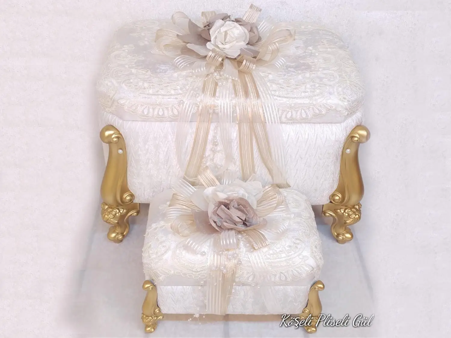 

Для хранения багажника и груди угловой плиссированный Розовый Люкс 2 шт. кремовый Dowery