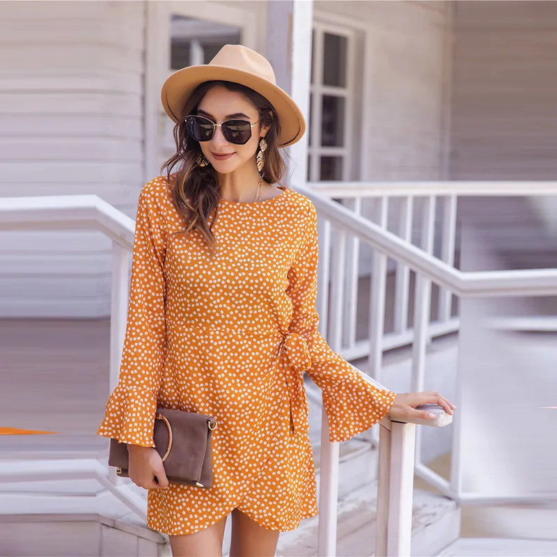 

Женское короткое платье с цветочным принтом, универсальное повседневное платье мини на шнуровке с круглым вырезом и рукавами-фонариками, в...