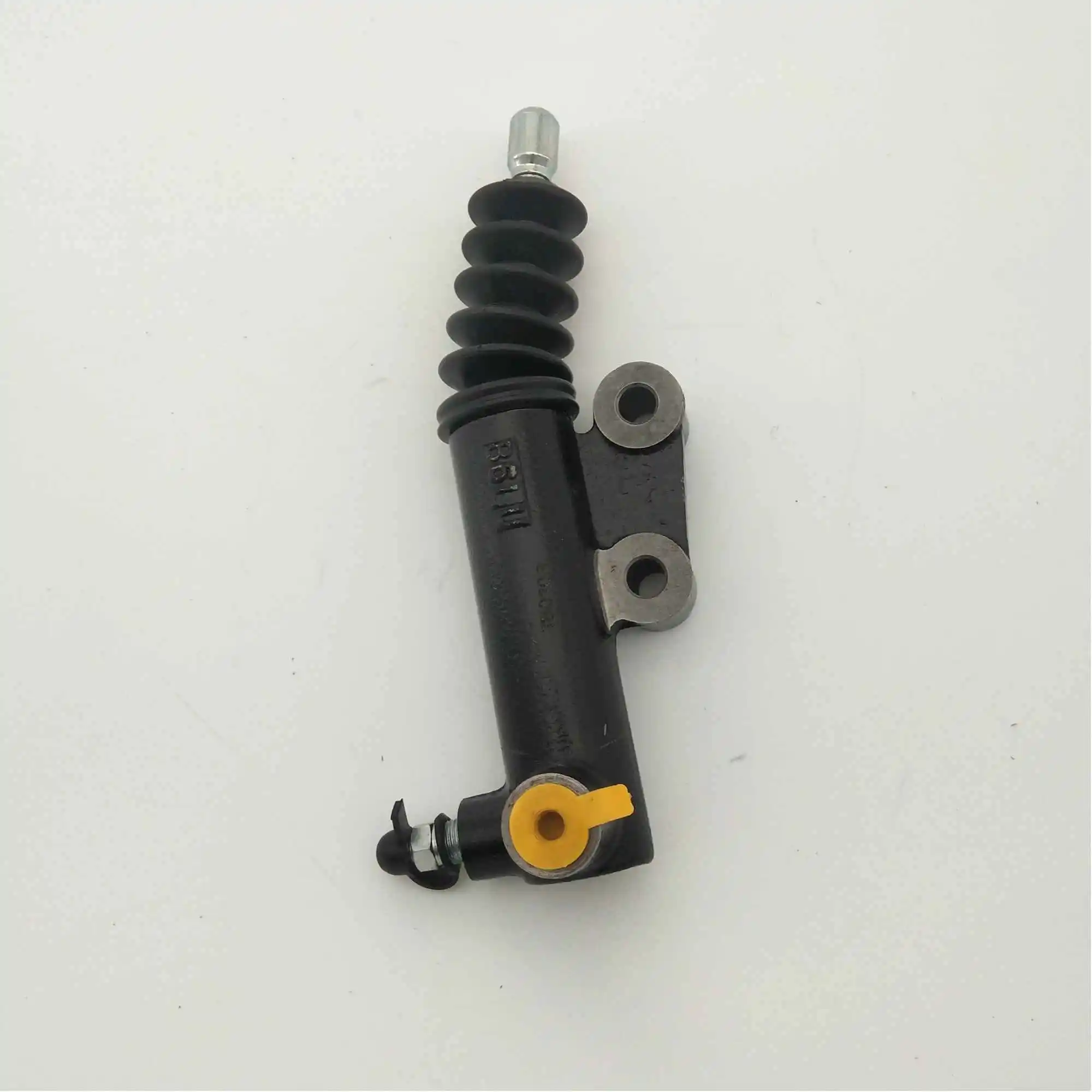 

Clutch slave cylinder for LDV MAXUS v80