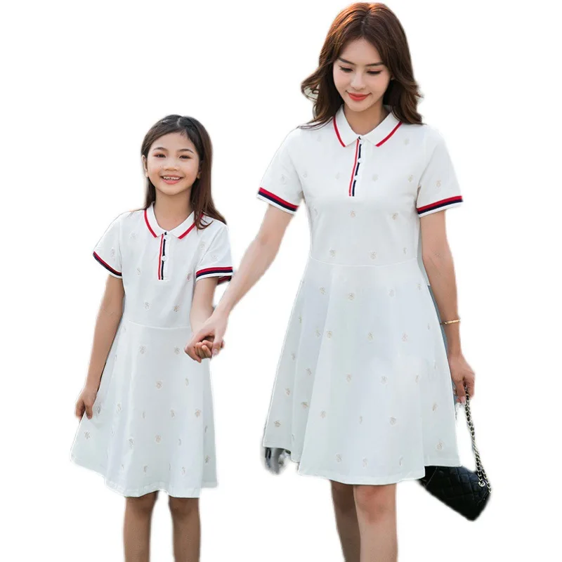 

parent-child breathable short sleeve leisure mother-child family three four casual T-shirt skirt set family matching outfits