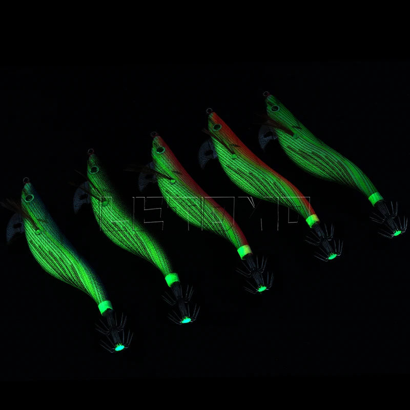

LETOYO Fishing Lure Artificial Squid Hook Jigs Noctilucent Squid Cuttlefish Jigs Lures Spinnerbait Wood Shrimp For Sea Fishing