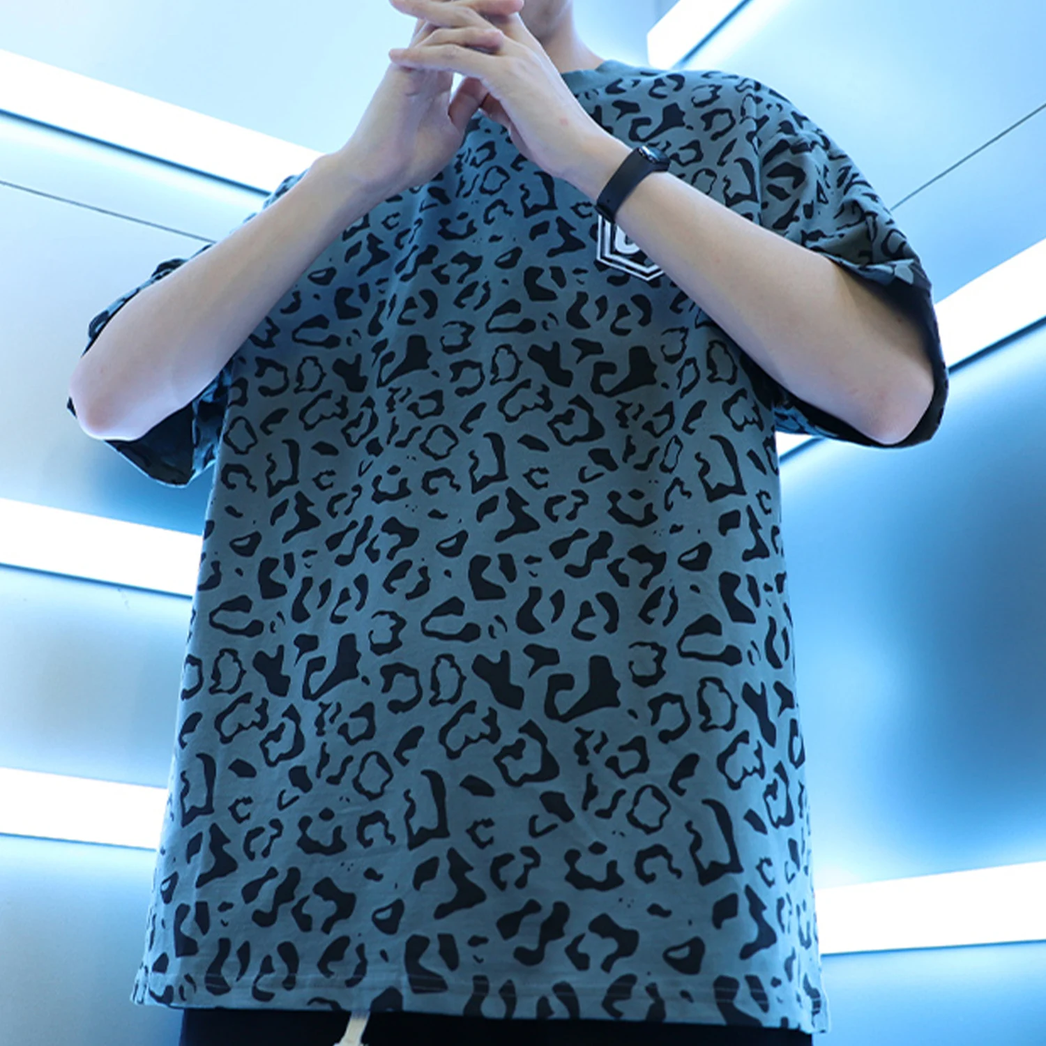 Мужская футболка в стиле хип-хоп с леопардовым принтом хлопок 2020 Харадзюку