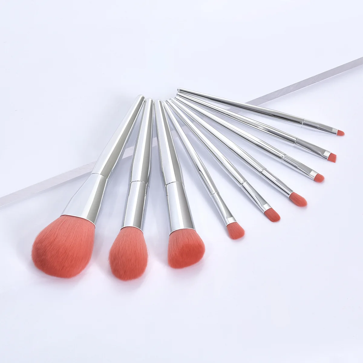 

9Pcs Silver Makeup Brushes Set Cosmetics Foundation Blending Blush Makeup Tool Powder Eyeshadow Cosmetic Set