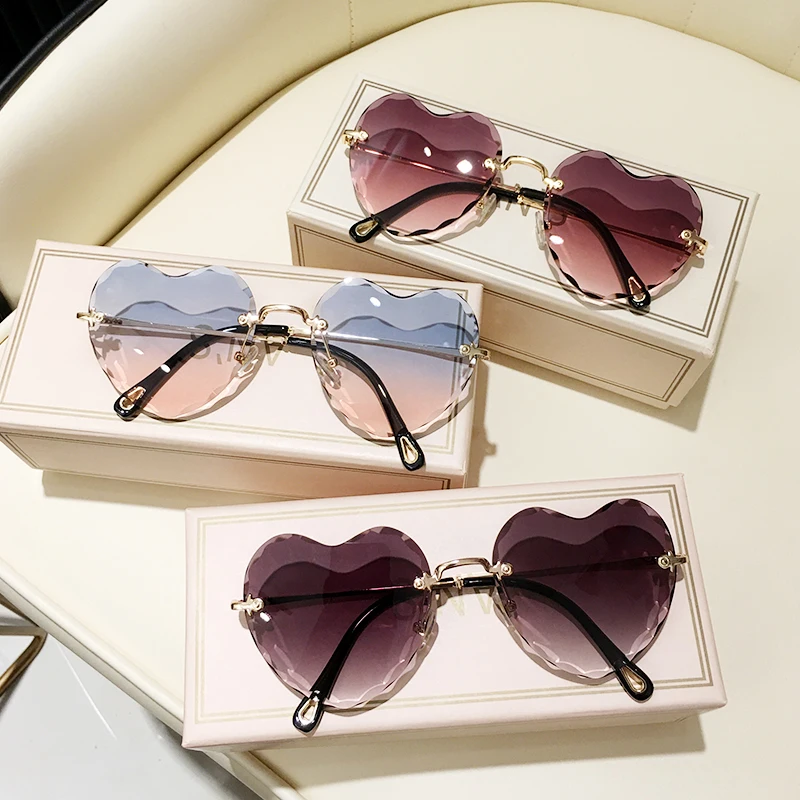 Liebe Herzförmige Sonnenbrille Frauen Marke Design 2020 Randlose Cat Eye Rahmen 90S Sonnenbrille Klare Linse Gradienten Shades geschenk S335