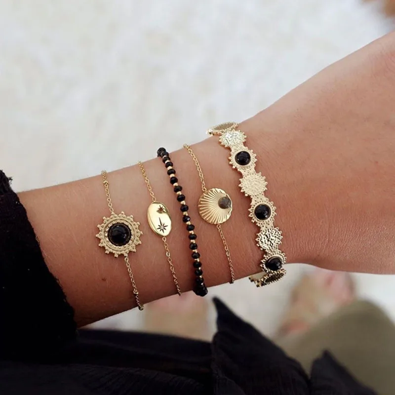 

Vintage Gold Color Black Rhinstone Shell Sun Flower Bracelet Set for Women Metal Open Adjustable Bangles Set Jewelry