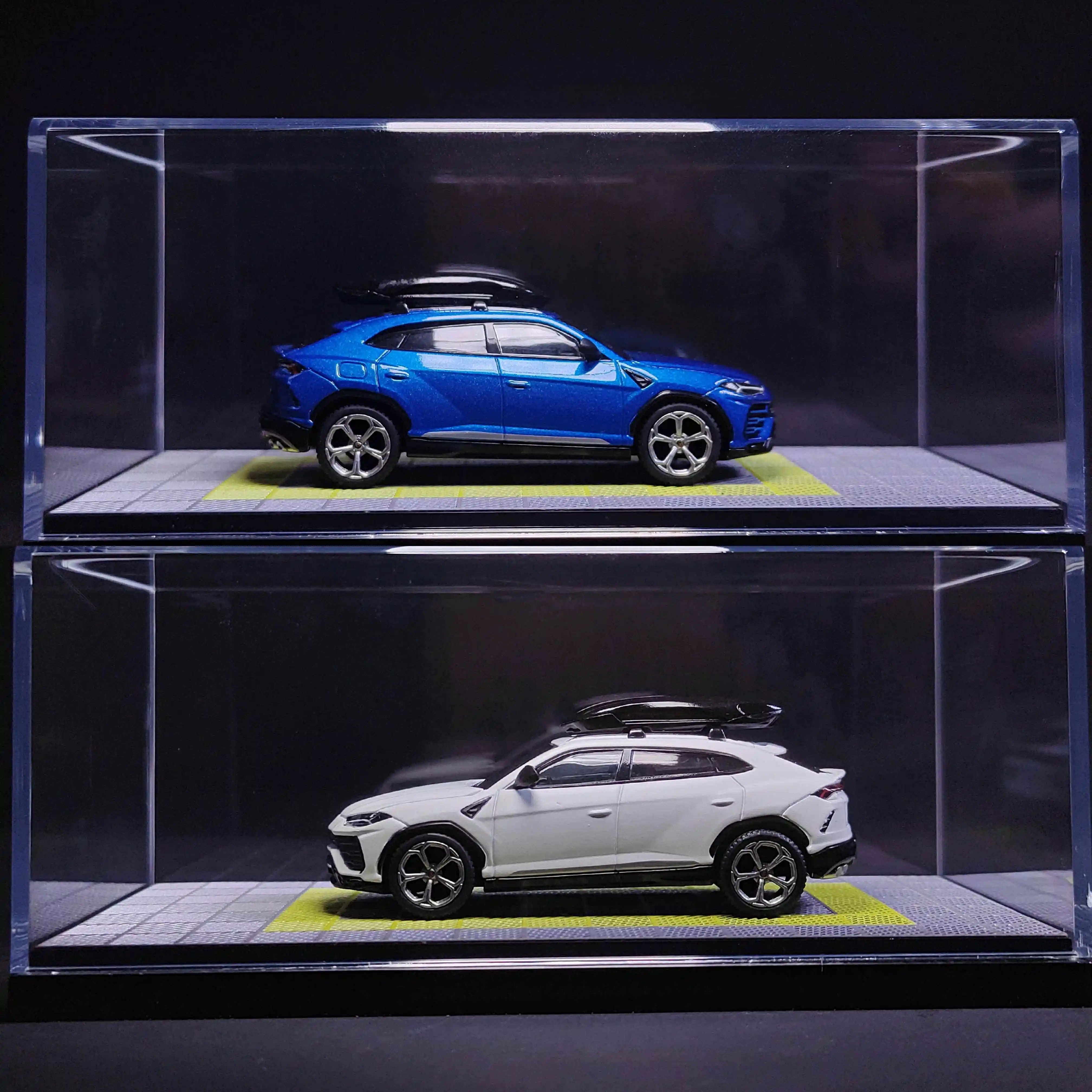 

MINI GT 1/64 172 220 Urus With Roof Box Die Cast Model Car Collection Limited