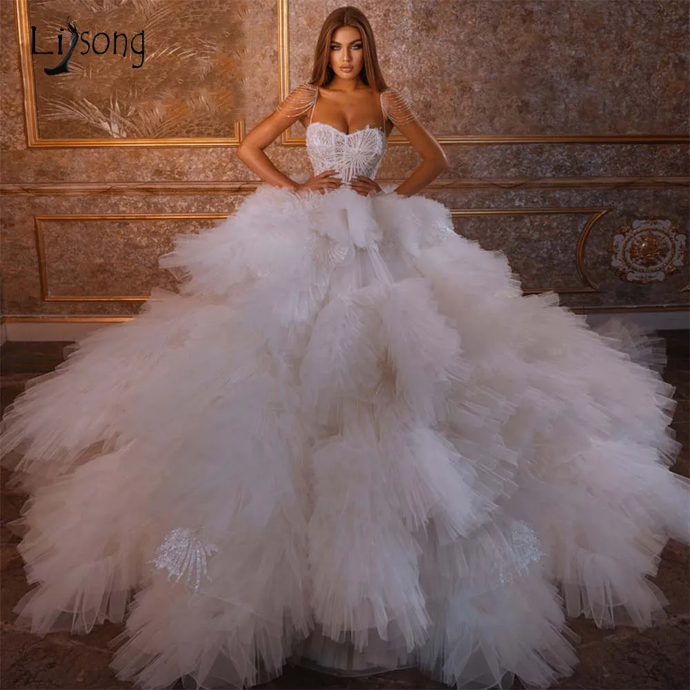 

Amazing Middle East Beaded Wedding Dresses Customized Dubai Couture Diamond Bridal Gowns Robe De Mariee Arabic Plus Bride Dress