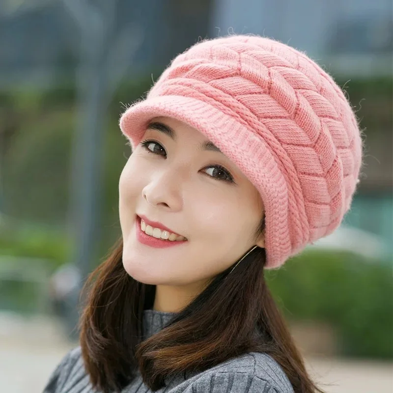 Женская шапка с имитацией кроличьего меха зимняя женская теплая пуховая берет