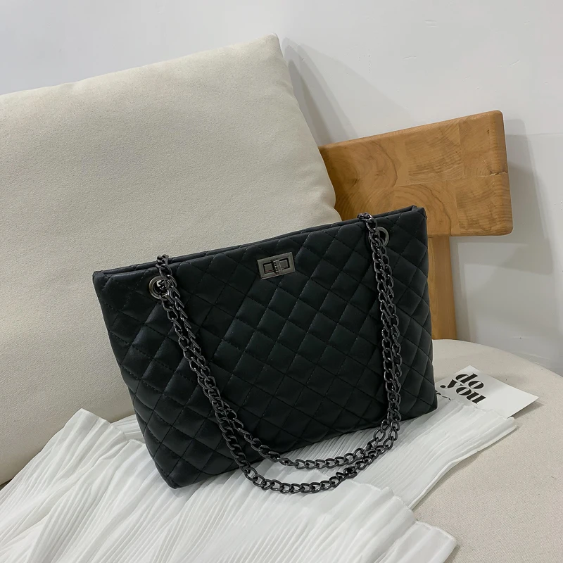 

New women's shoulder bags large capacity metal chain computer diagonal female bag shopping lattice girl handbag discount 2019