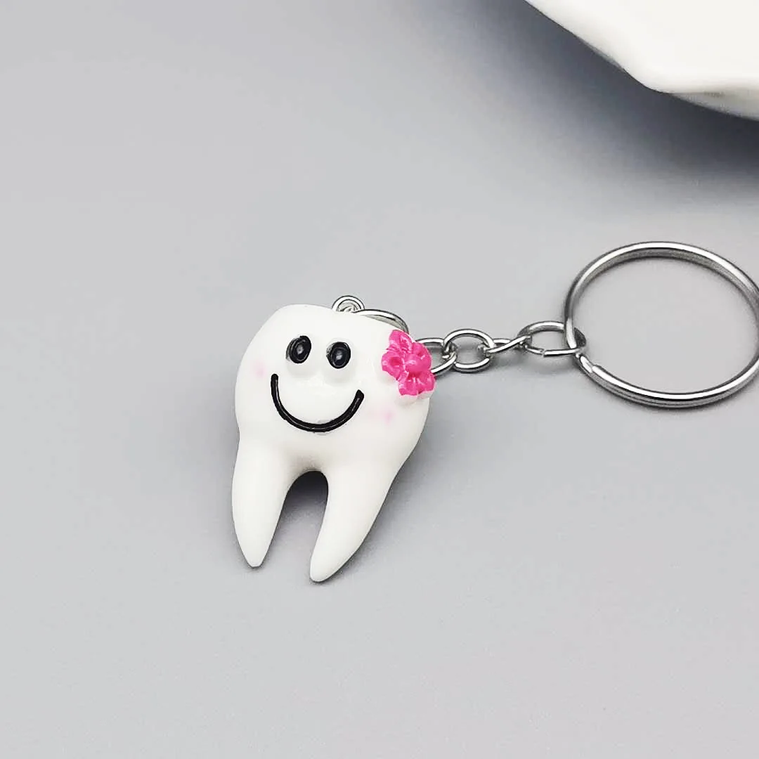 

Personalized Simulation 3*2cm Smiley Face Tooth Keychain Resin Denture Dentist Clinic Activity Gift Pendant Giveaway Wholesale F