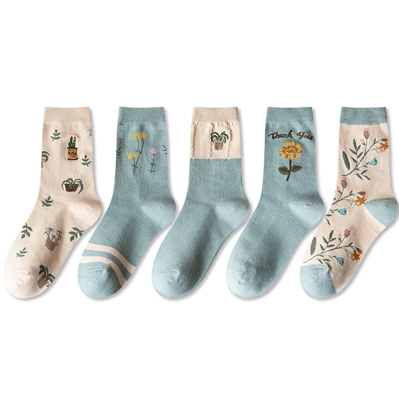Носки женские длинные в Корейском стиле милые модные мягкие носки с принтом