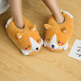 Brown corgi Коричневые Тапочки с собачкой; обувь на каблуке с мультяшными животными; теплые зимние тапочки для девочек; нескользящая тканевая подошва в горошек - Цвет: Brown corgi
