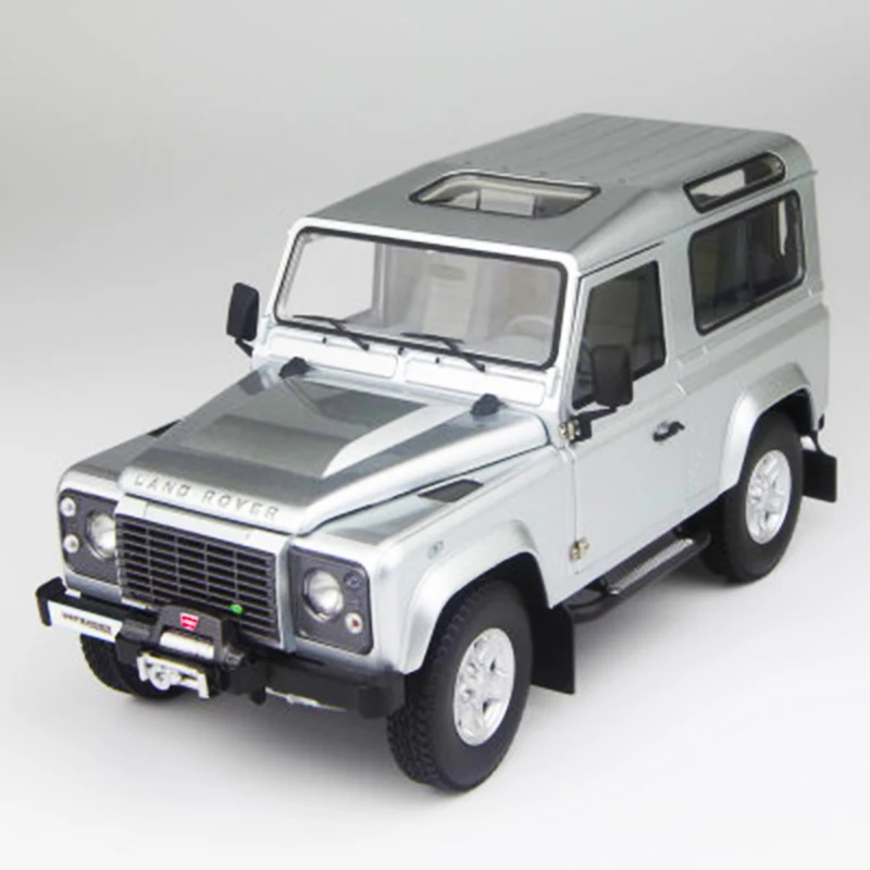 1:18 1990 защитник короткой оси версия вне-модель дорожного транспортного средства литья под давлением сплав моделирование ретро автомобиль произведение искусства Коллекция поклонников подарки