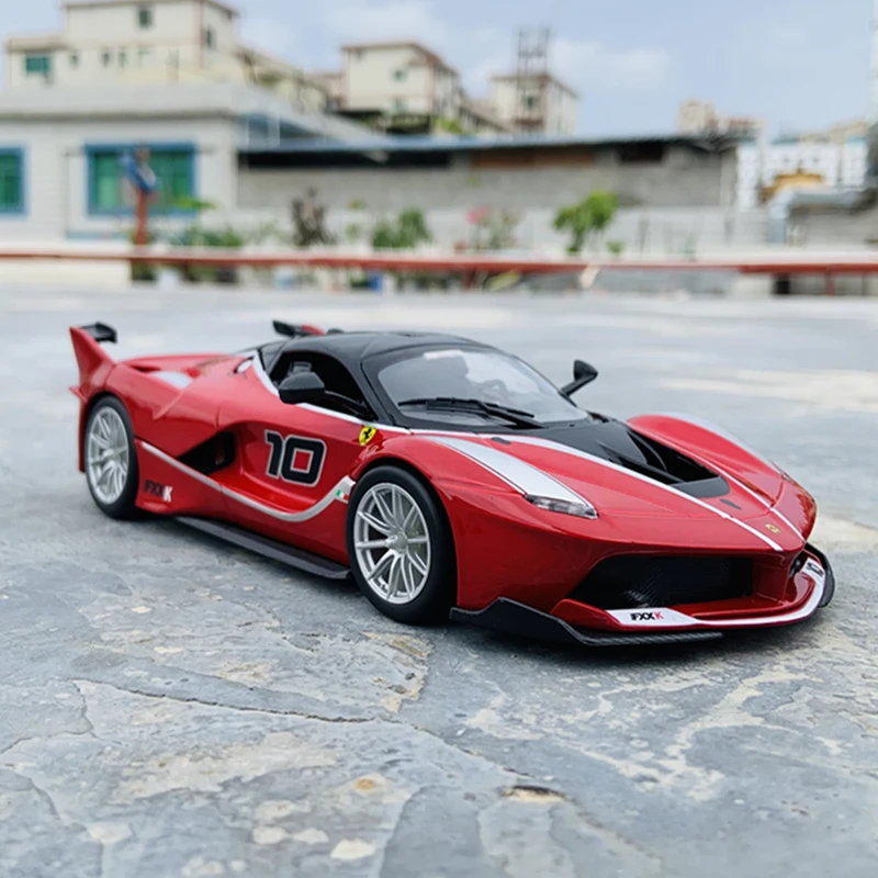 Модель автомобиля Bburago Ferrari FXXK rad из сплава 1:24|Наземный транспорт| |