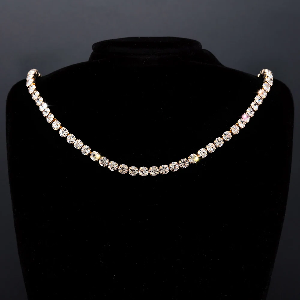 Женская цепочка с кубинским цирконием сверкающая и блестящая до ключицы