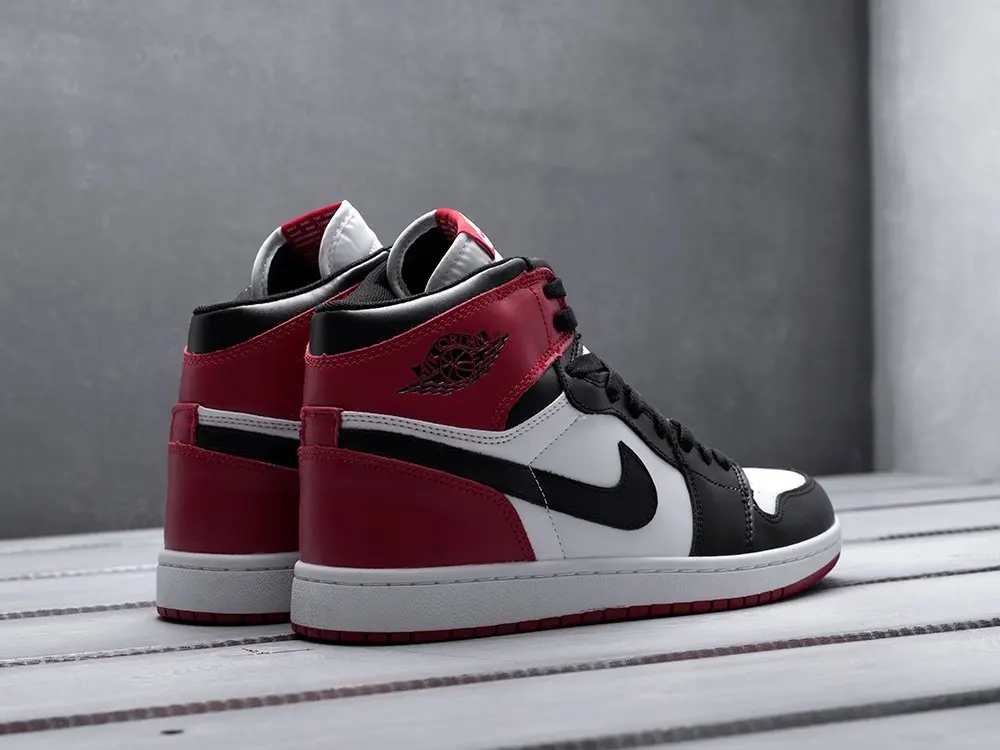 Кроссовки Nike Air Jordan 1 Черный Демисезон Мужской | Обувь