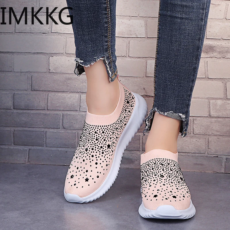 Женские кроссовки на вулканизированной подошве удобные вязаные лоферы плоской