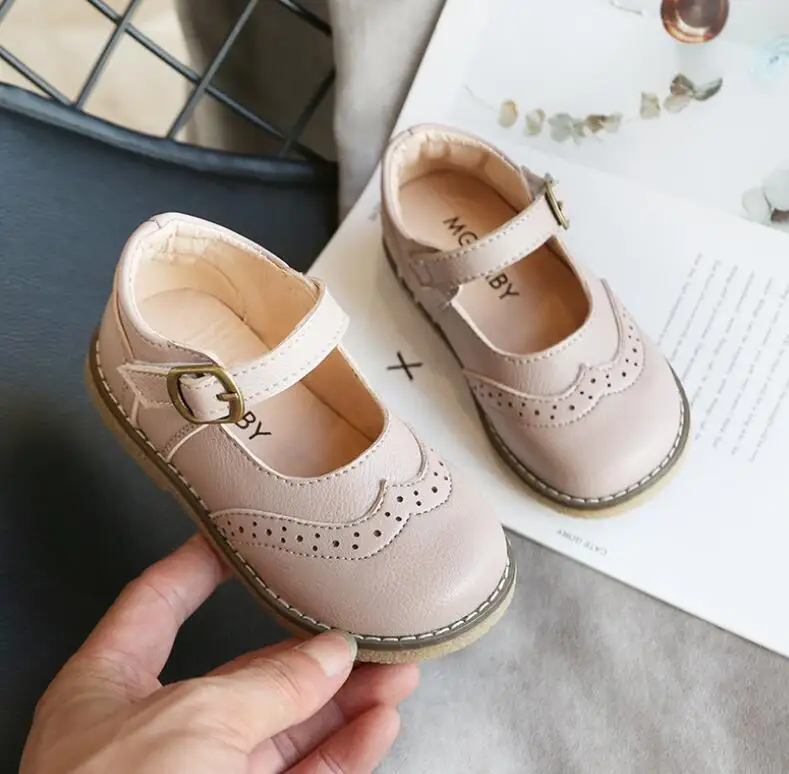 Новинка 2020 Весенняя кожаная обувь для мальчиков и девочек повседневная сандалии