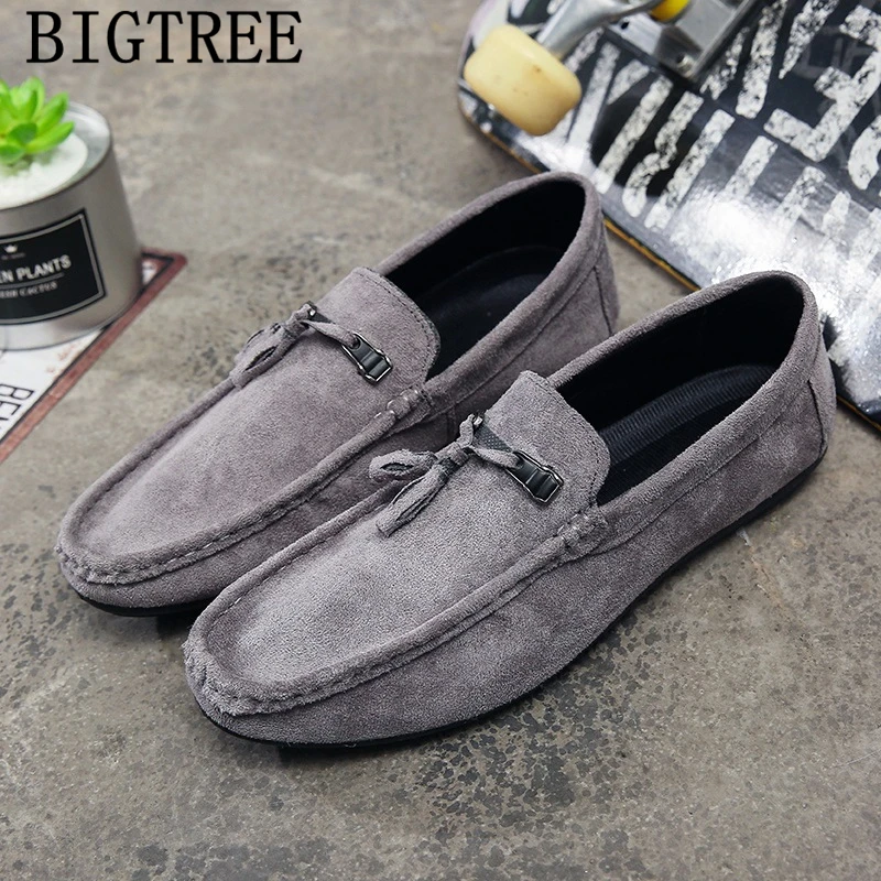 Мужские замшевые лоферы черные роскошные туфли с бахромой красные без застежки