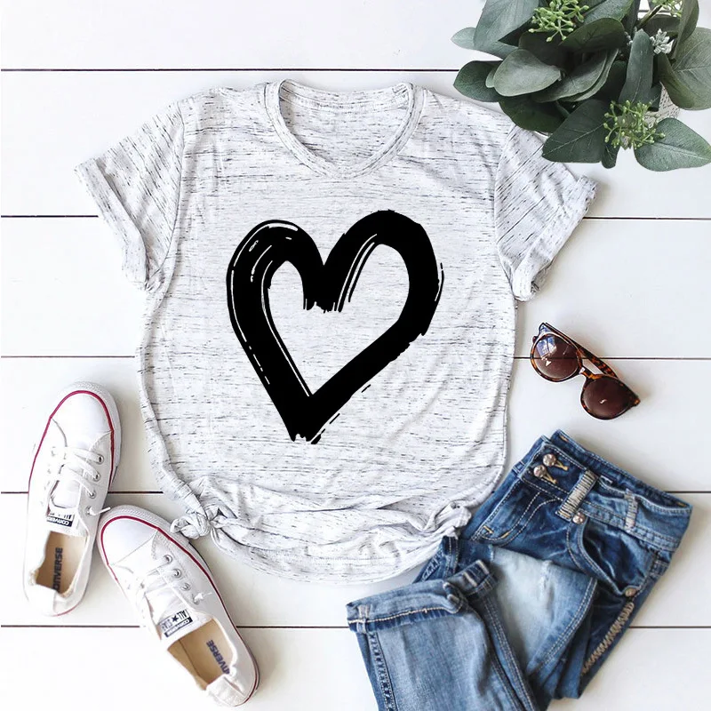 

Plus Size Women Tops Heart Shape Graphic Tees Mujer Printed Shirts Summer Oversized Tshirt Cotton Woman T-Shirt
