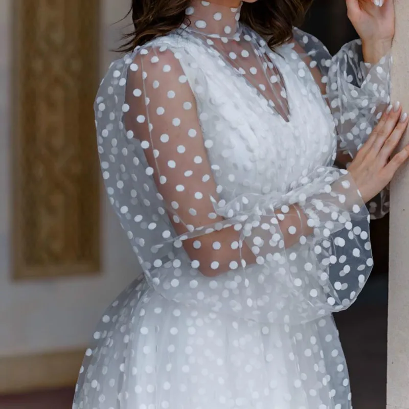 Женское платье в пол элегантное белое горошек с О-образным вырезом и пышными