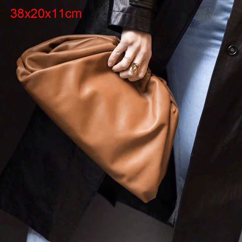 Brown L 38CM Women Simple Dumplings Messenger Bag Designer Retro New Fashion Cloud Female Crossbody Shoulder Bag Tide Handbag Clutch Bag - Цвет: Brown L 38CM