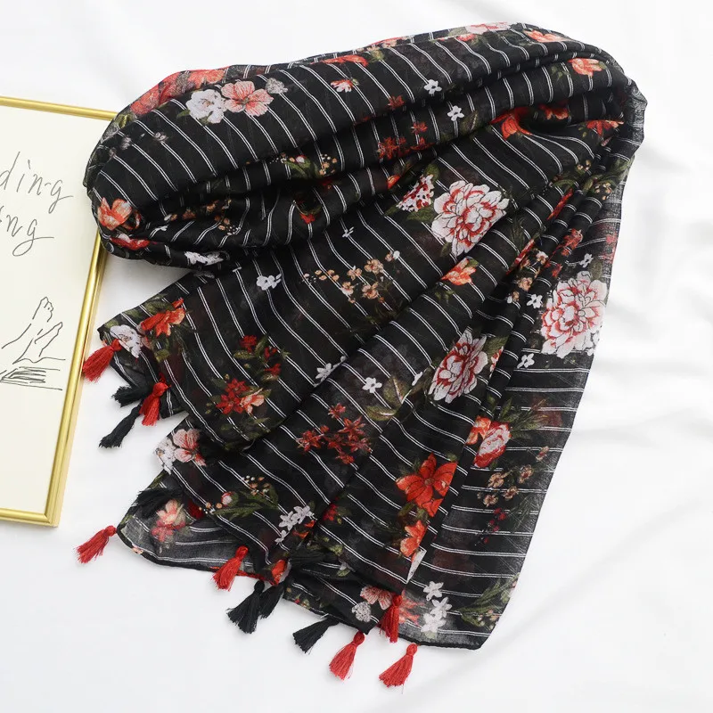 

2020 Fashion Autumn Viscose Scarf Black Striped Floral Tassel Beach Hijab Shawls and Wraps Female Foulards Echarpe Muslim Hijab
