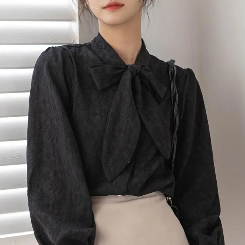 

Блузка женская шифоновая с длинным рукавом, на пуговицах