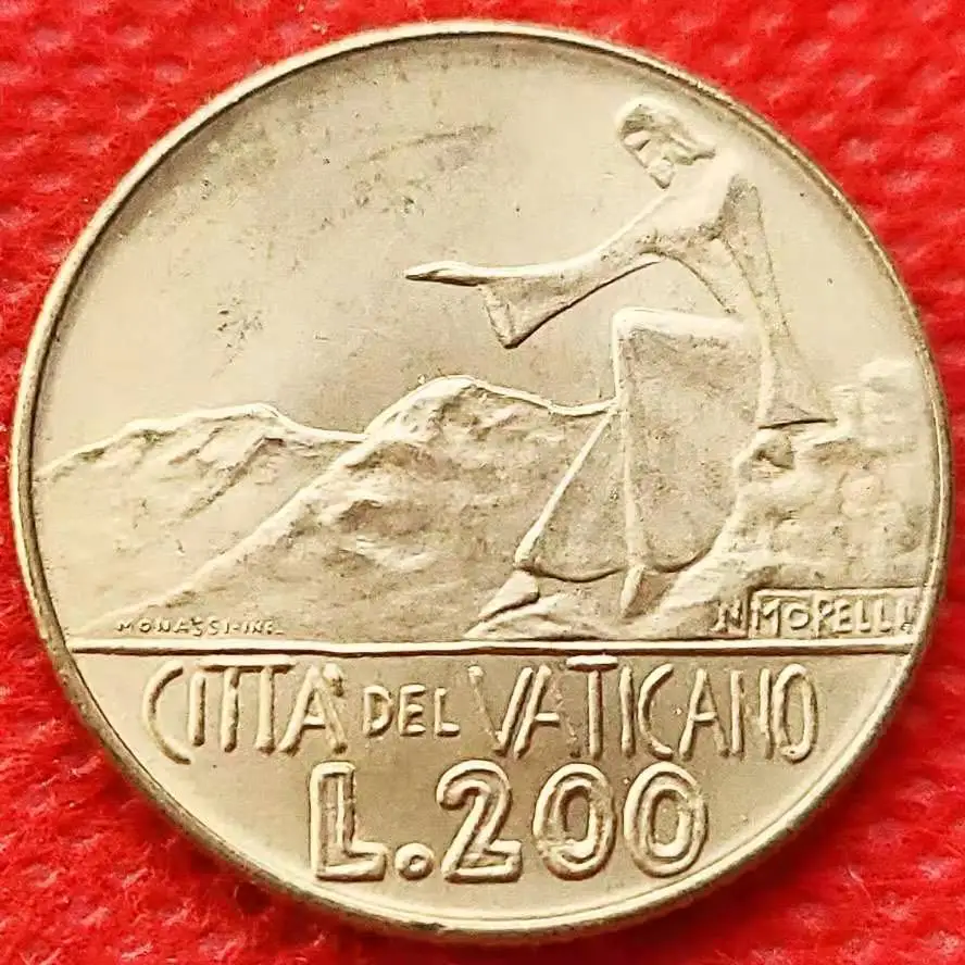 

1978 Vatican 200 lire Brass 24 mm