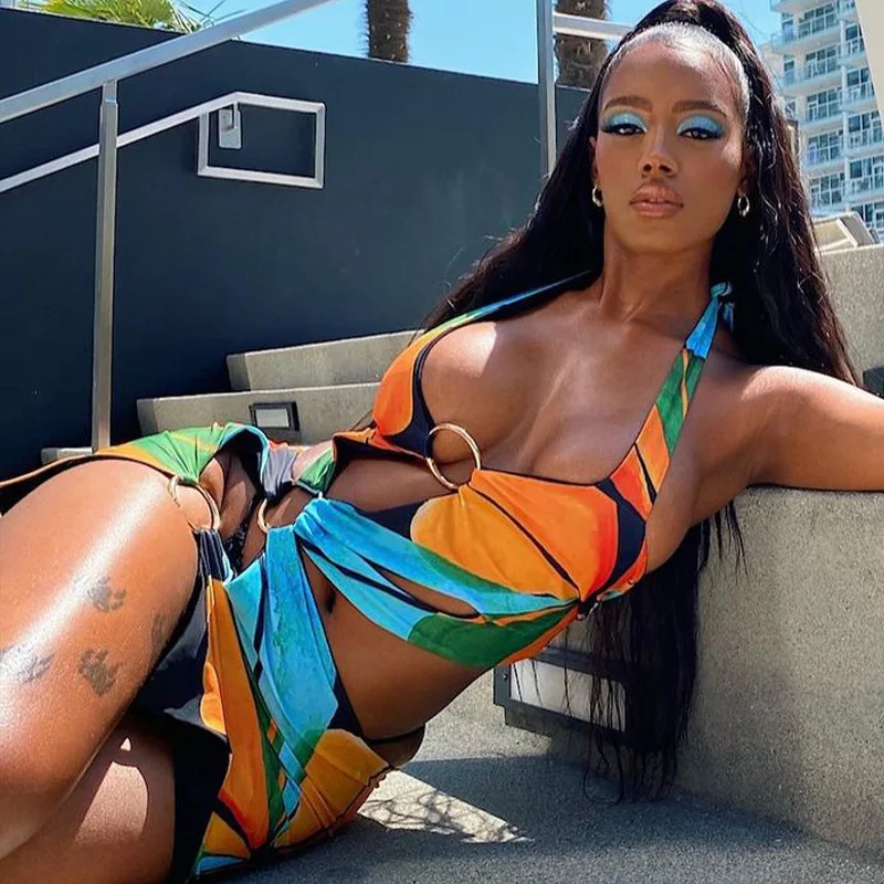 

Halter Backless Line Up Sheath Mini Green Dresses Holiday Summer Beach Wear 2021 New Women Graphic Printed Bodycon Sexy Dress