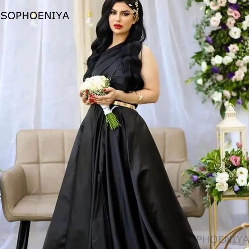 Женское атласное вечернее платье длинное черное большого размера на одно плечо