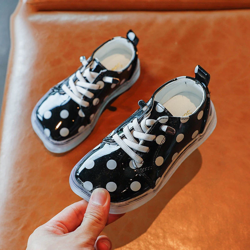 Обувь для девочек Повседневные кроссовки на плоской подошве Модная детская