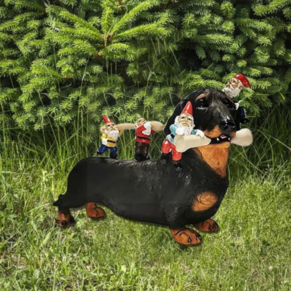 

New Resin Ornaments Courtyard Decoration Garden Dwarf Dog Eating Statue Dachshund Art Riding Landscape Micro A Bones Tortoi I2m4