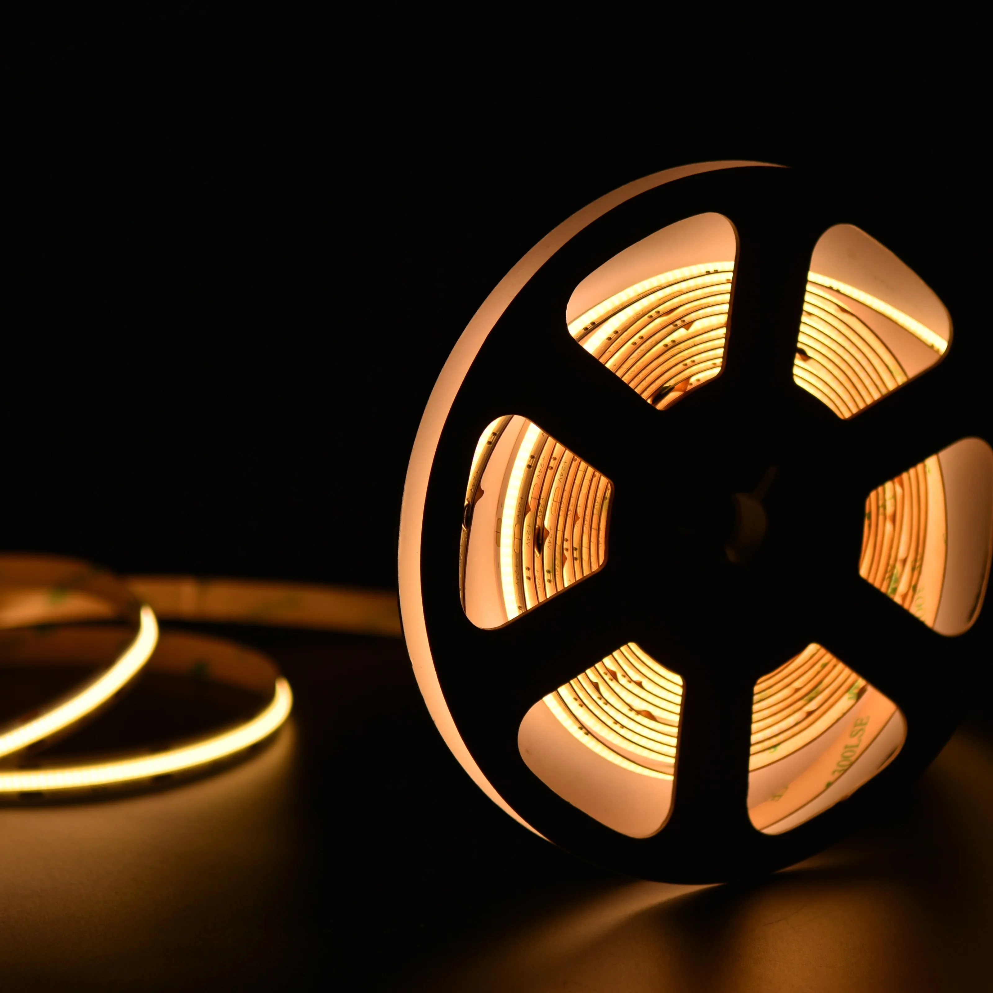 

High Density LED Tape Ribbon Light DC12V 480leds 8mm IP20 9W/M White Warm White Dotless Flexible COB LED Strip