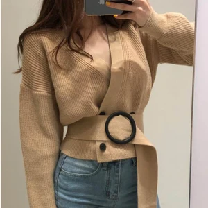 Корейский модный двубортный женский вязаный кардиган LJSXLS осень-зима 2022 Модный женский свитер с V-образным вырезом и поясом Укороченное пальто