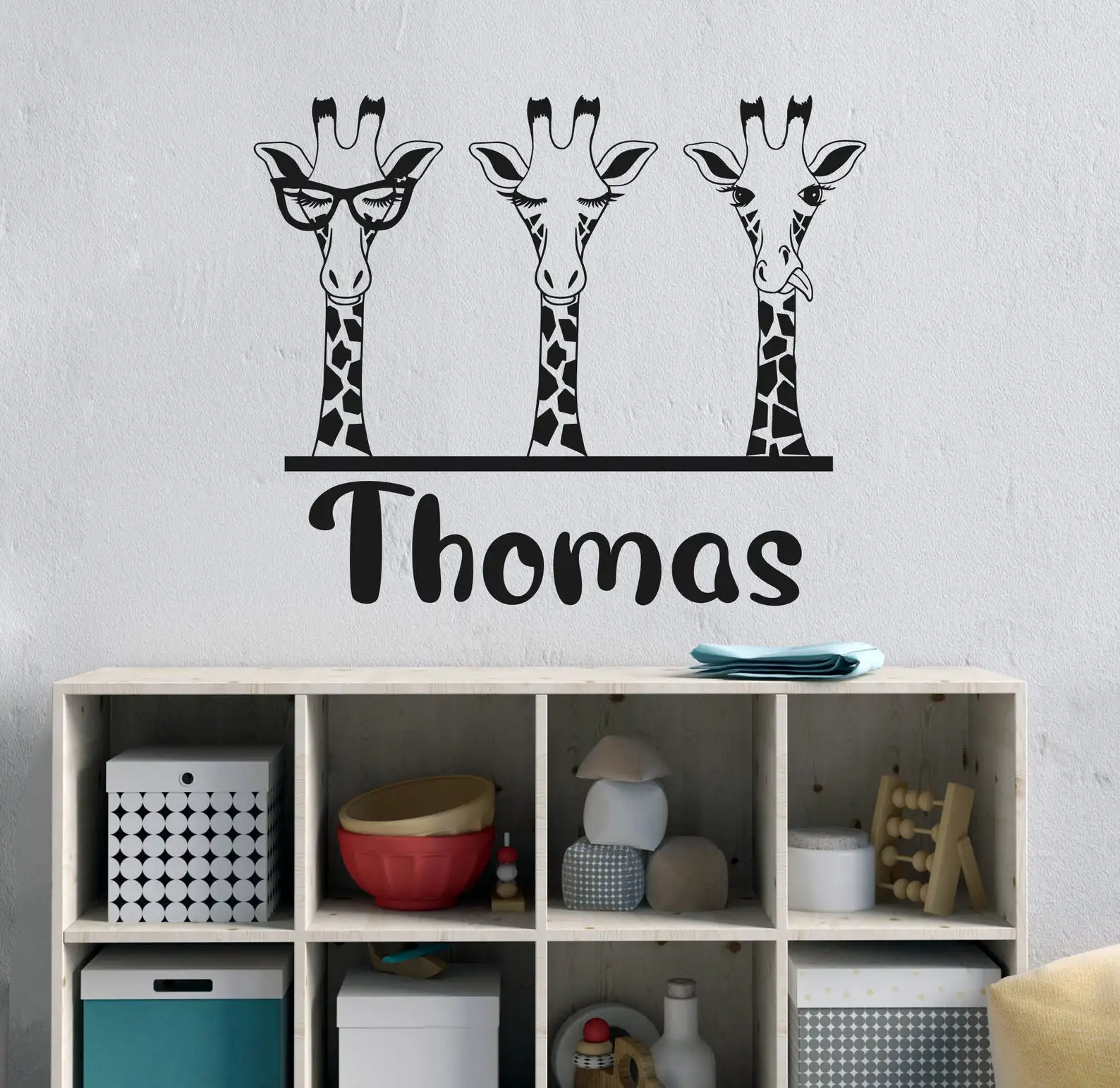 

Giraffe head custom children's name wall decals boy bedroom kindergarten wall decoration fun giraffe face children's gift Diy40