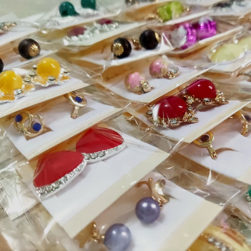 24 пары в ассортименте красивые женские серьги Винтажные серьги-кольца для