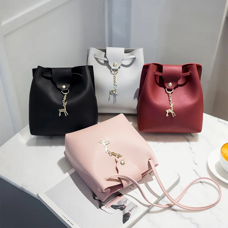 

Mara's Dream 2020 New Solid Color Fashion Women's Bag Simple Fawn Pendant Shoulder Diagonal Bag Bucket Bag