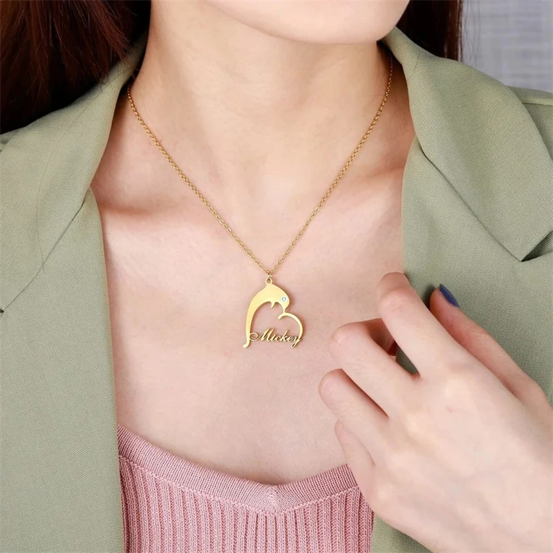 

Personalized Stainless Steel Animal Dolphin Custom Necklace Heart Nameplate Pendant Fashion Charm Lady Neck Collar Gift