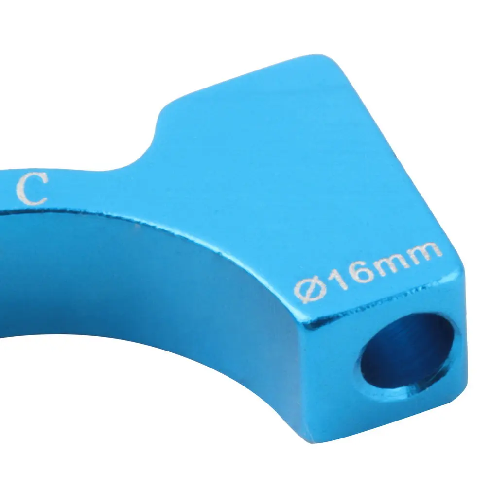 

Brand 16 pipe clamp (blue)