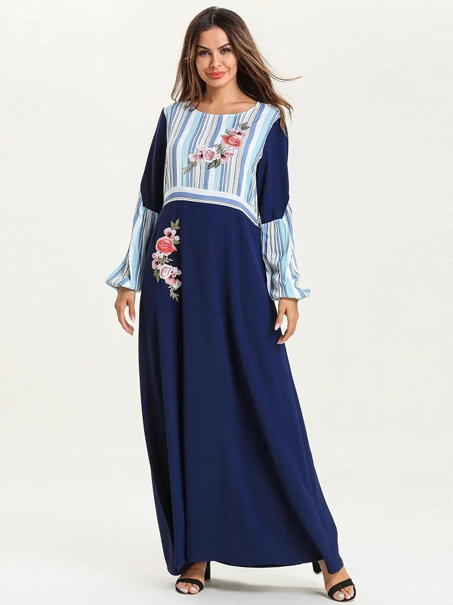 Длинное женское платье абайя больших размеров 4XL с цветочным принтом голубое
