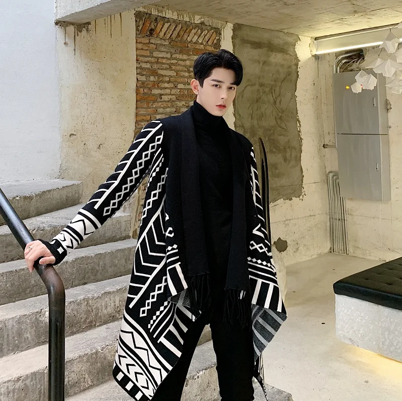 

Men Long Sleeve Geometric Pattern Tassel No Button Knitted Cardigan Sweater Coat Male Japan Streetwear Jacket Outerwear