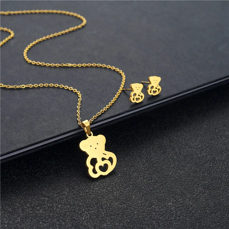 

Small Stainless Steel Animal Bear Baby Love Heart Pendant Chain Necklace Wedding Gift Love You Women Mother Jewelry